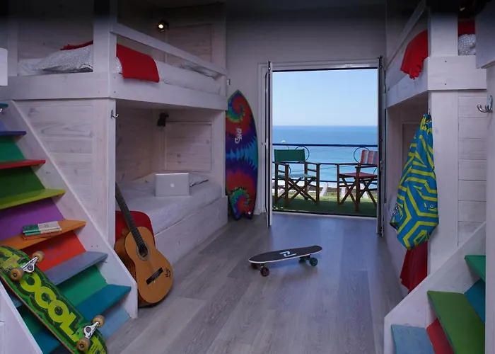 Chill In Surf House Vandrarhem Ericeira