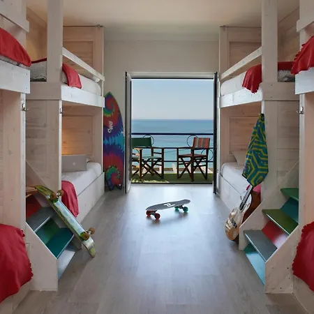 Chill In Surf House * إيريسييرا