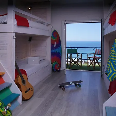 Chill In Surf House بيت شباب إيريسييرا