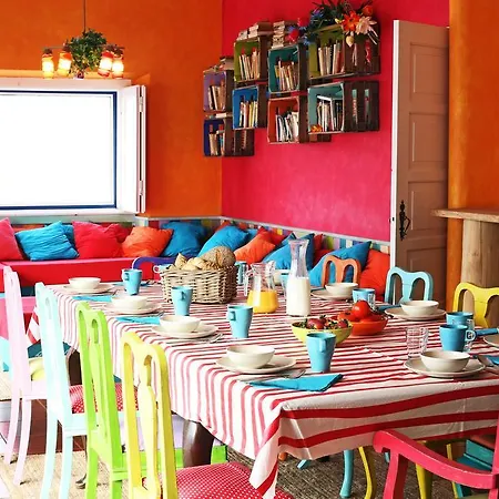 Chill In Surf House *