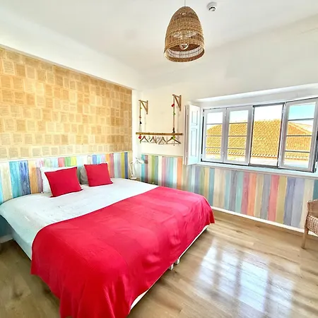 Chill In Surf House Ericeira