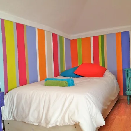 Chill In Surf House إيريسييرا