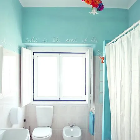 Chill In Surf House * Ericeira