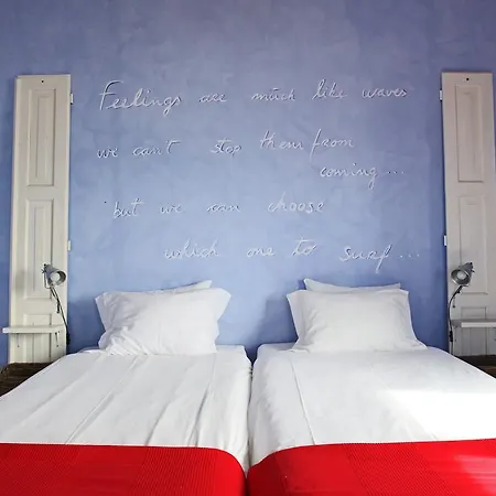 Chill In Surf House بيت شباب