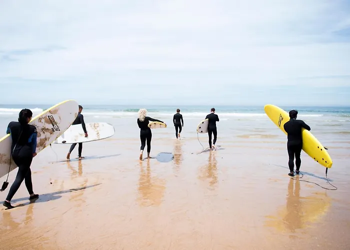 Chill In Surf House *