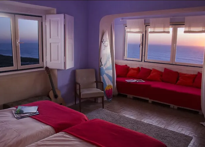 Chill In Surf House Hostel *