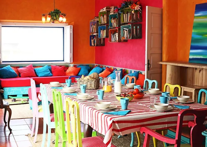 Chill In Surf House *