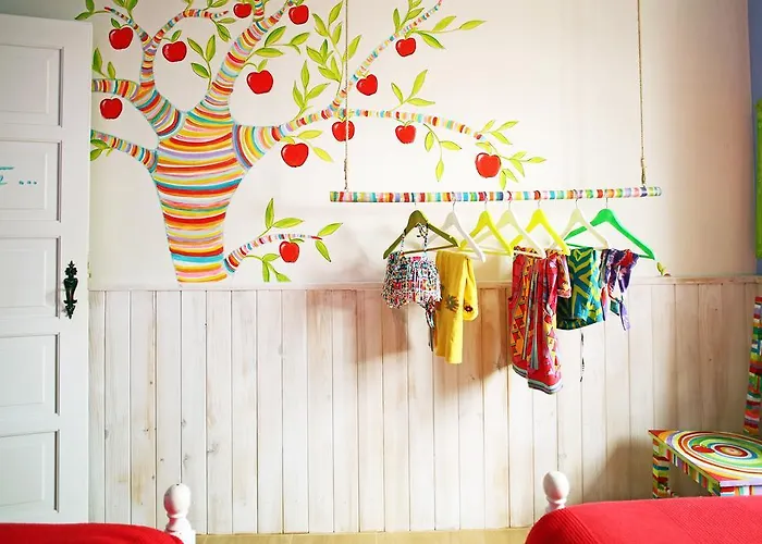 Chill In Surf House *