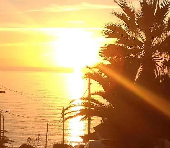 Hostel Chill In Surf House